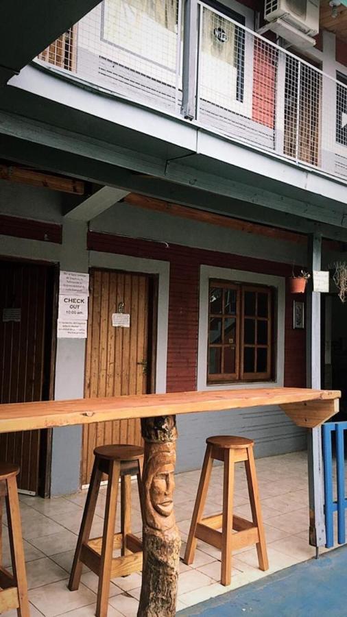 Hostel Nashe Пуерто Игуасу Екстериор снимка